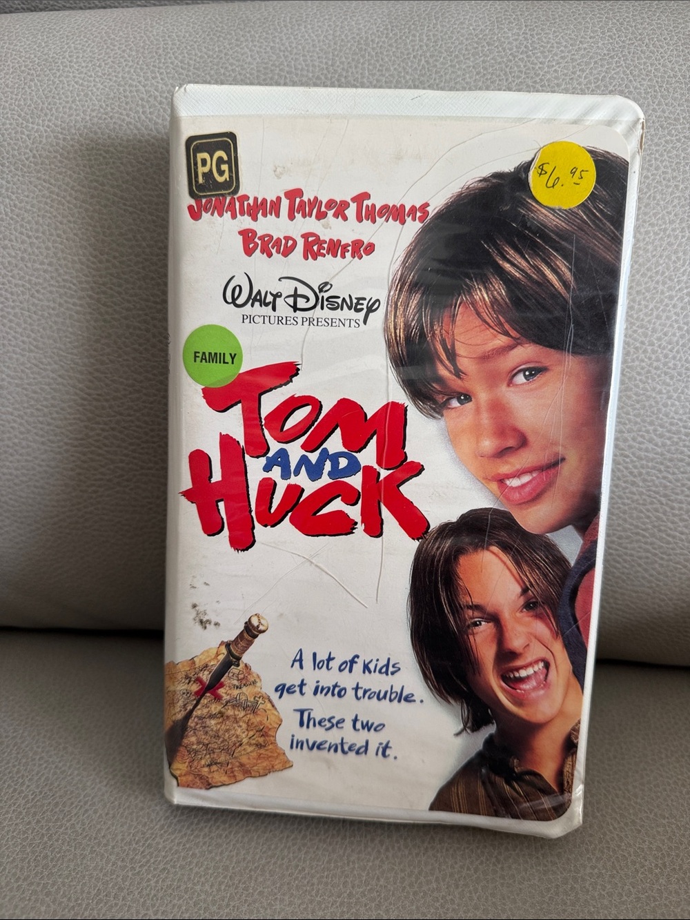 Disney Tom and Huck VHS - White, Red, Blue